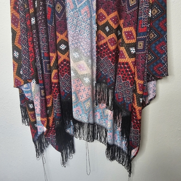 Lucky & Blessed Wrap Shawl One‎ Size Black Fringe Stretchy Fall Southwestern - Picture 3 of 8